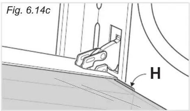 DELONGHI PGVX 965 GHI - APRES LE NETTOYAGE, REMONTER LA VITRE INTERIEURE - 5