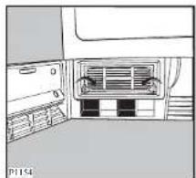 ARTHUR MARTIN ELECTROLUX ADC 5330 - Nettoyage du condenseur d'air - 2