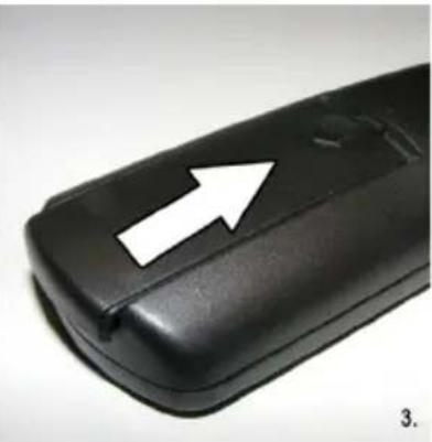 GRANDIN LC40R - Inserting Batteries - 2