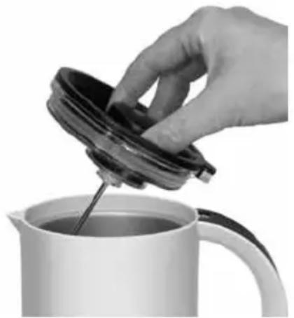 UNOLD Latte Presto 28400 - IMPIEGO: COME RISCALDARE IL LATTE - 1