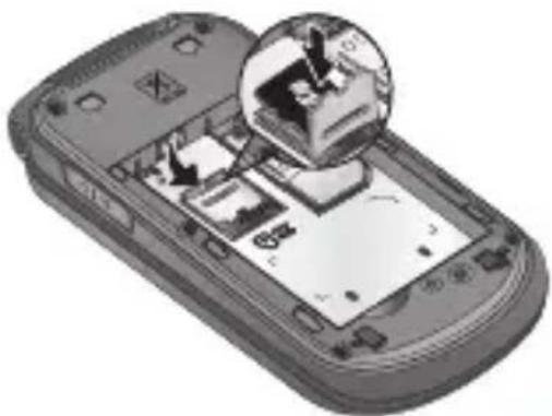 LG A250 - Einsetzen der Speicherkarte - 1