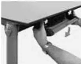 Ahrend 500 - Workstations with hinged cable dumps - 2