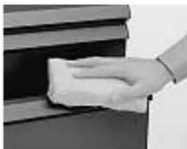 Ahrend 22 - Cleaning work surfaces - 2