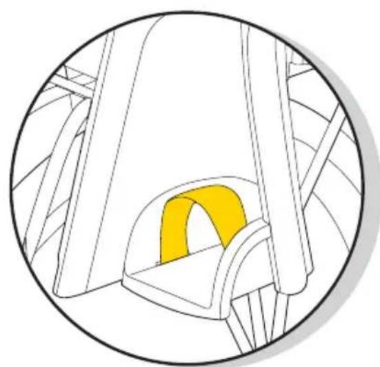 Topeak BabySeat II - Adjusting Height of Footrests - 4