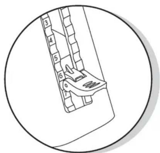 Topeak BabySeat II - Adjusting Height of Footrests - 1