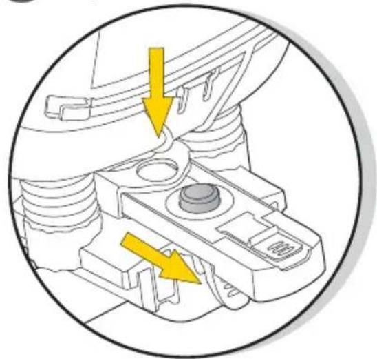 Topeak BabySeat II - Retirer le tiroir de blocage de son emplacement. - 1