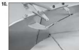 Hangar 9 Carbon Cub 15cc ARF - MONTAGE DES FAHRWERKS - 1