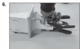 Hangar 9 Carbon Cub 15cc ARF - MONTAGE DES GASMOTORS - 9