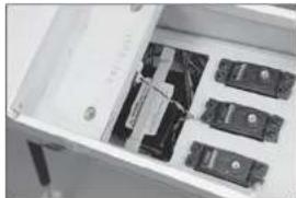 Hangar 9 Ultra Stick 30cc - □ RADIO INSTALLATION - 6