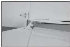 Hangar 9 Ultra Stick 30cc - □ RADIO INSTALLATION - 13