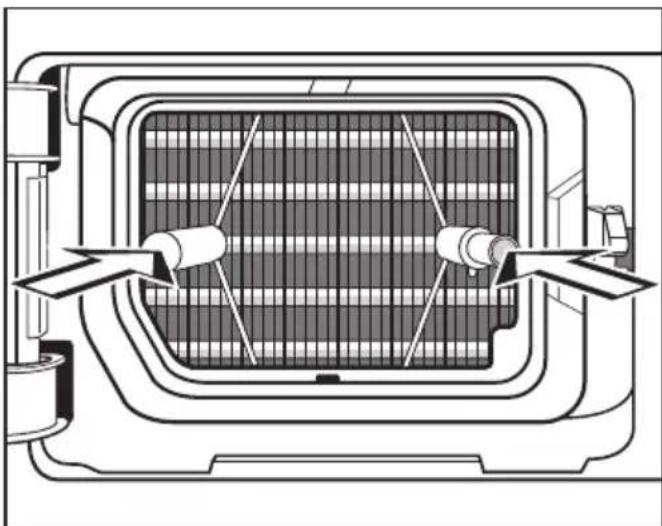 MIELE TWE 620 WP ECO - Replacing the plinth filter - 2