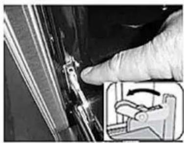 PKM BIC3 IKPIX3 - Demontage de la porte du four - 2