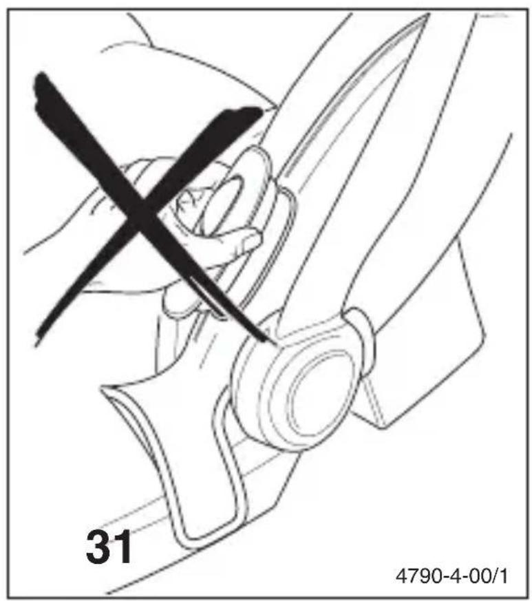 Storchenmuhle Twin 0 plus - Inbouw met voertuigriem: - 9