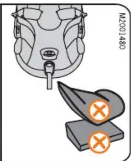 STOKKE IZi Go X1 BeSafe - Festing av babyinnlegg og babypyute - 3