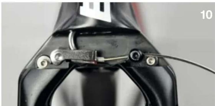 BMC Timemachine TM01 - Installing the pipe on front brake - 4