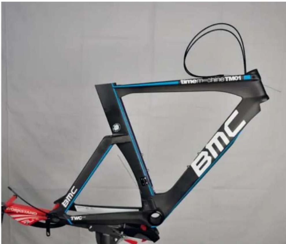 BMC Timemachine TM01 - Draden aanbrengen - 13