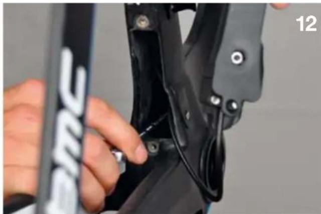 BMC Timemachine TM01 - Percorso del cavo - 12