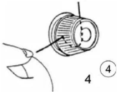 QUIGG MD 10685 - Enfilage du fil dans les boucleurs - 4