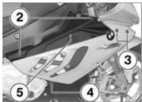 BMW S 1000 RR (2010) - フロントウインカーを取り外す - 6