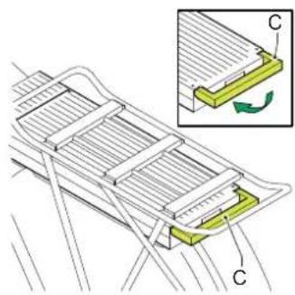Batavus Lucca Ego - Inserting the battery pack - 2
