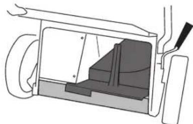 Morrison Novara 300ST - FITTING THE MULCHING BLOCK TO THE MOWER - 3