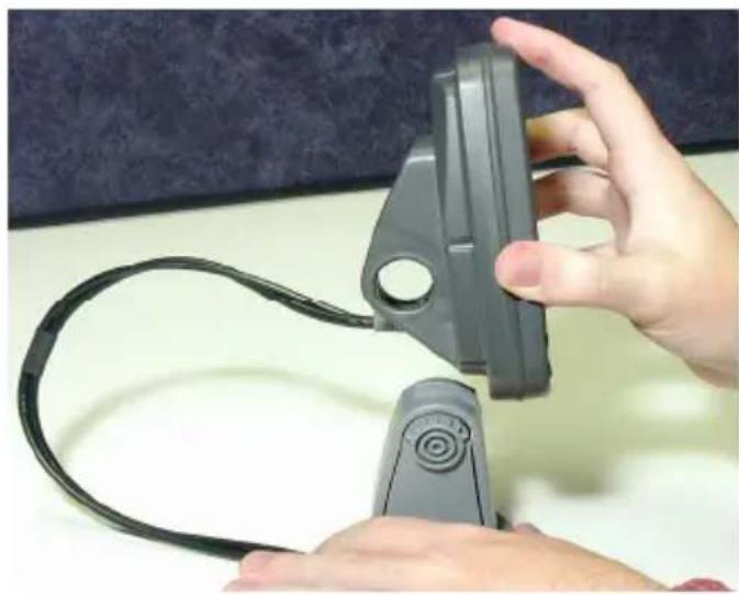 EAGLE FishEasy 350C Portable - Using the Quick Release Mounting Bracket - 3
