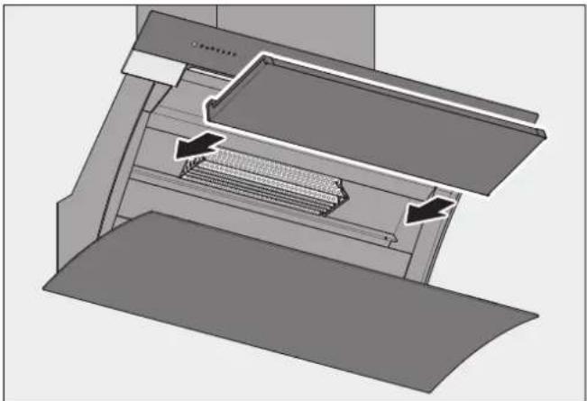 BERBEL BKH 90 GL - Capillar Trap und Unterschale einsetzen - 2