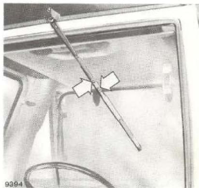 FIAT 8090 - Poussoir G de commande d'essuie-glace à deux vitesses. - 2