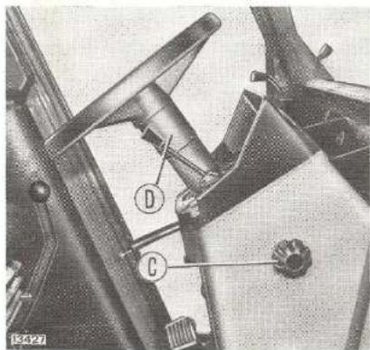 FIAT 7080 - Réglage du volant de direction - 1