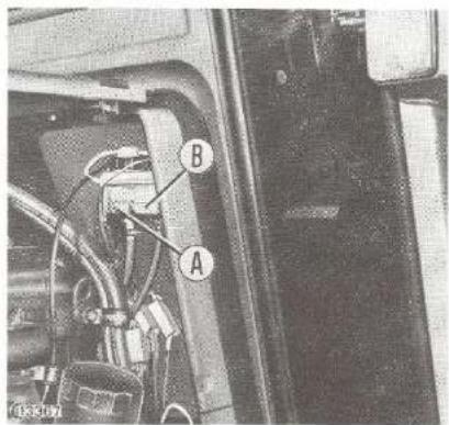 FIAT 7080 - Purge du circuit d'huile des freins - 1