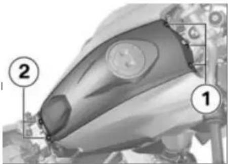 BMW R 1200 GS (2013) - Αντικατάσταση στοιχείου φίλτρου αέρα - 1