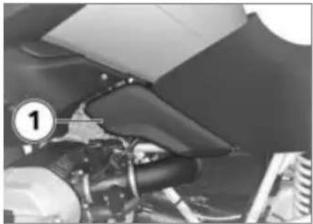 BMW R 1200 GS (2012) - Αντικατάσταση ασφαλειών για τους πρόσθετους προβολείς - 1