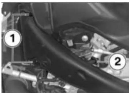 BMW R 1200 GS (2012) - Τοποθέτηση του φίλτρου αέρα - 2