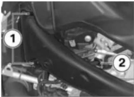 BMW R 1200 GS (2012) - Αφαίρεση του φίλτρου αέρα - 5