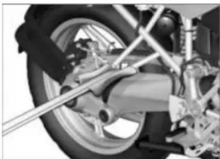 BMW R 1200 GS (2012) - Στερέωση μοτοσικλέτας για μεταφορά - 3