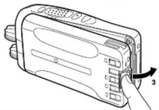 KENWOOD NX320 - INSTALACION/ EXTRACCION DE LA BATERIA (OPCIONAL) - 2