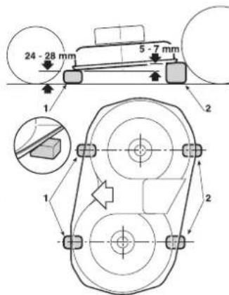Honda HF2417HTE - b) Demontáž, výmena a vyväzenie zhacích nožov - 2