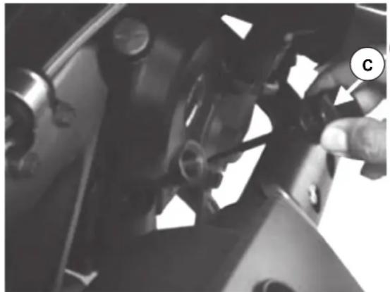 Adiva AD3 300 - Engine oil change - 1