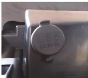 Adiva AD3 200 - PORT USB - 1