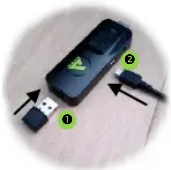 AwoX Striim StriimSTICK STW - Branchez le StriimSTICKSTICK sur votre téléviseur. - 1
