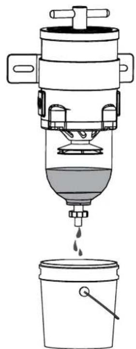 Nanni V6.180 - Vidange de l'eau dans le préfiltre à carburant - 1
