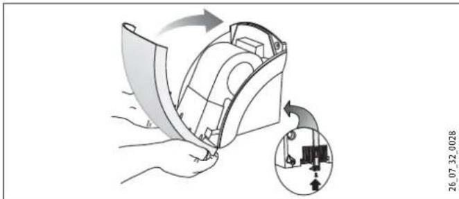STIEBEL ELTRON HTT 4 - Removing the HTT 5 casing cover - 7