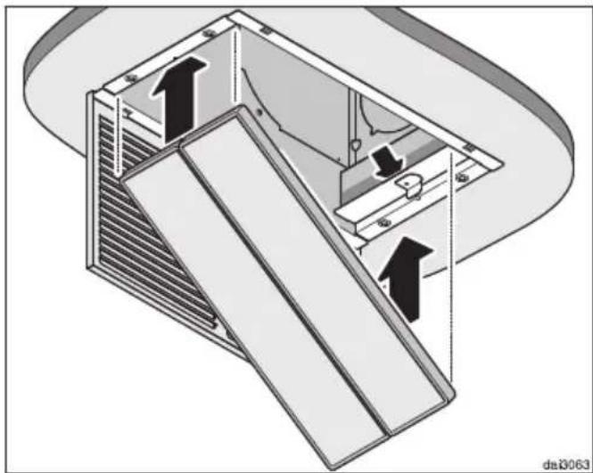MIELE DUU 2900 - Chaning the charcoal filters - 4