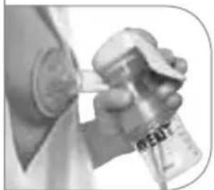 PHILIPS Avent SCF314 - Extrayendo Leche con el Extractor de Leche - 4