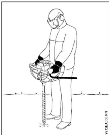 STIHL BT 131 - Motor starten - 1