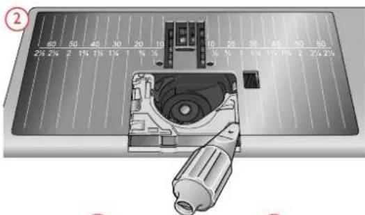 Husqvarna-Viking Designer Epic - Installation de la plaque pour point droit - 3