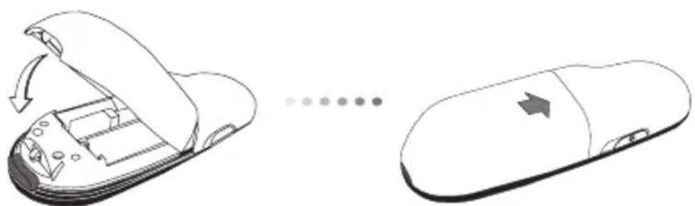 TARGUS AMP09EU - Configuración del Presentador Instalación de las Pilas - 4