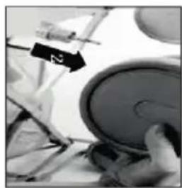 Baby-Plus CompactTrend - Rimozione delle ruote: - 2