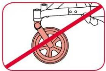 Britax-Römer Go Big - Retirer les roues arrière - 2