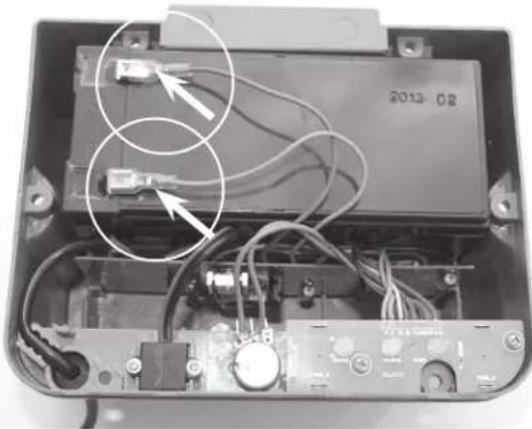 Esotec Napoli - Remplacement de I'accumulateur - 1